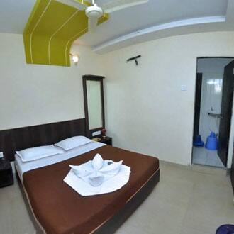 Hotel Palm Palace, Shirdi 3